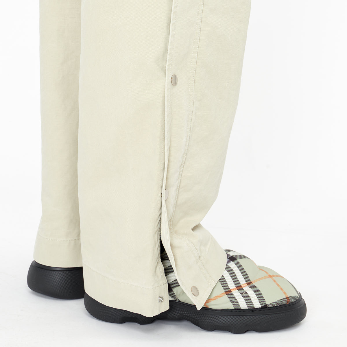 Pantalon Cargo Burberry en Toile de Coton Beige