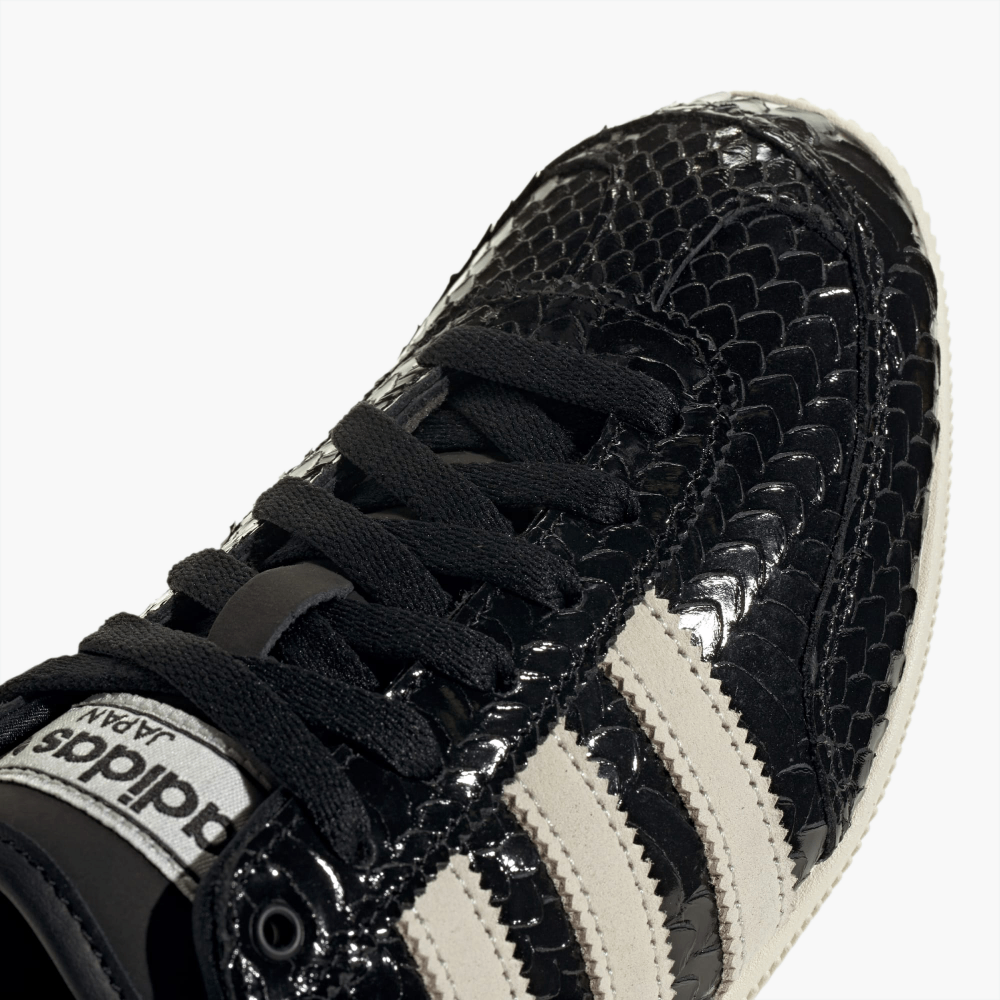 Sneakers Japan