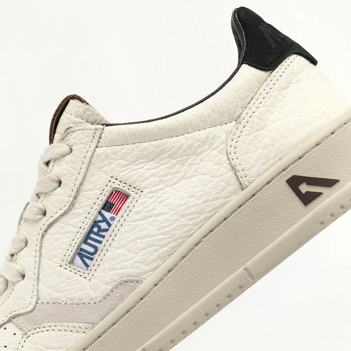 Sneakers Autry Medalist Low en Cuir Mountain et Loft